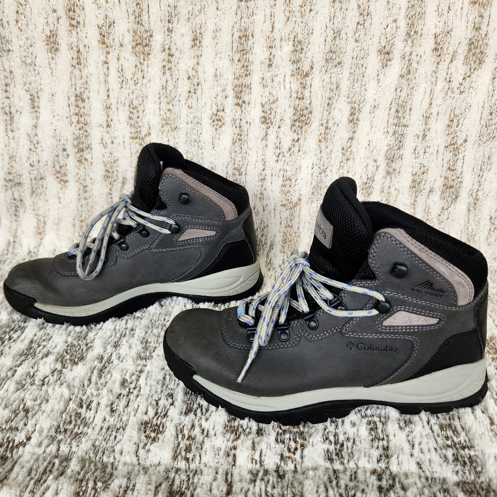 Columbia "Newton Ridge Plus Waterproof" Hiking Boot Grey | Women's Size 9.5 Wide - Picture 7 of 16